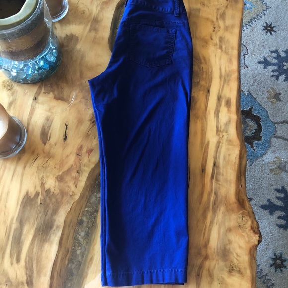 Cropped pants - Picture 2 of 3